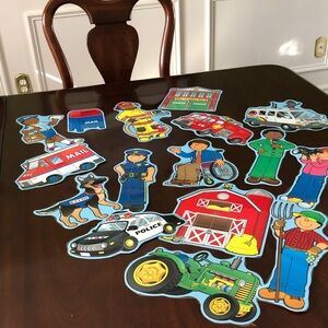 32 piece occupations bulletin board set